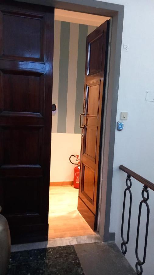 Sweetly In Apartment Florence