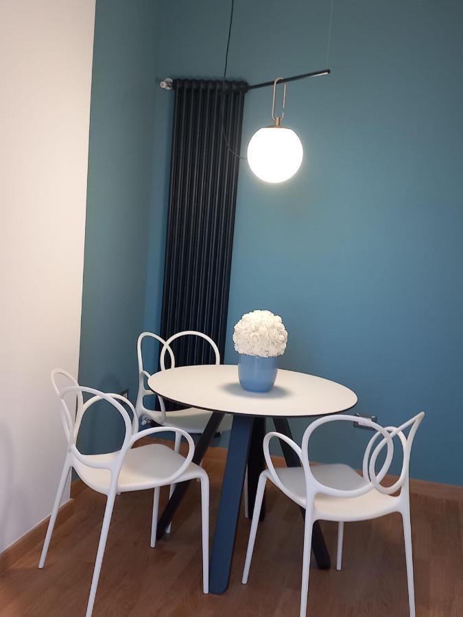 Apartment Sweetly In