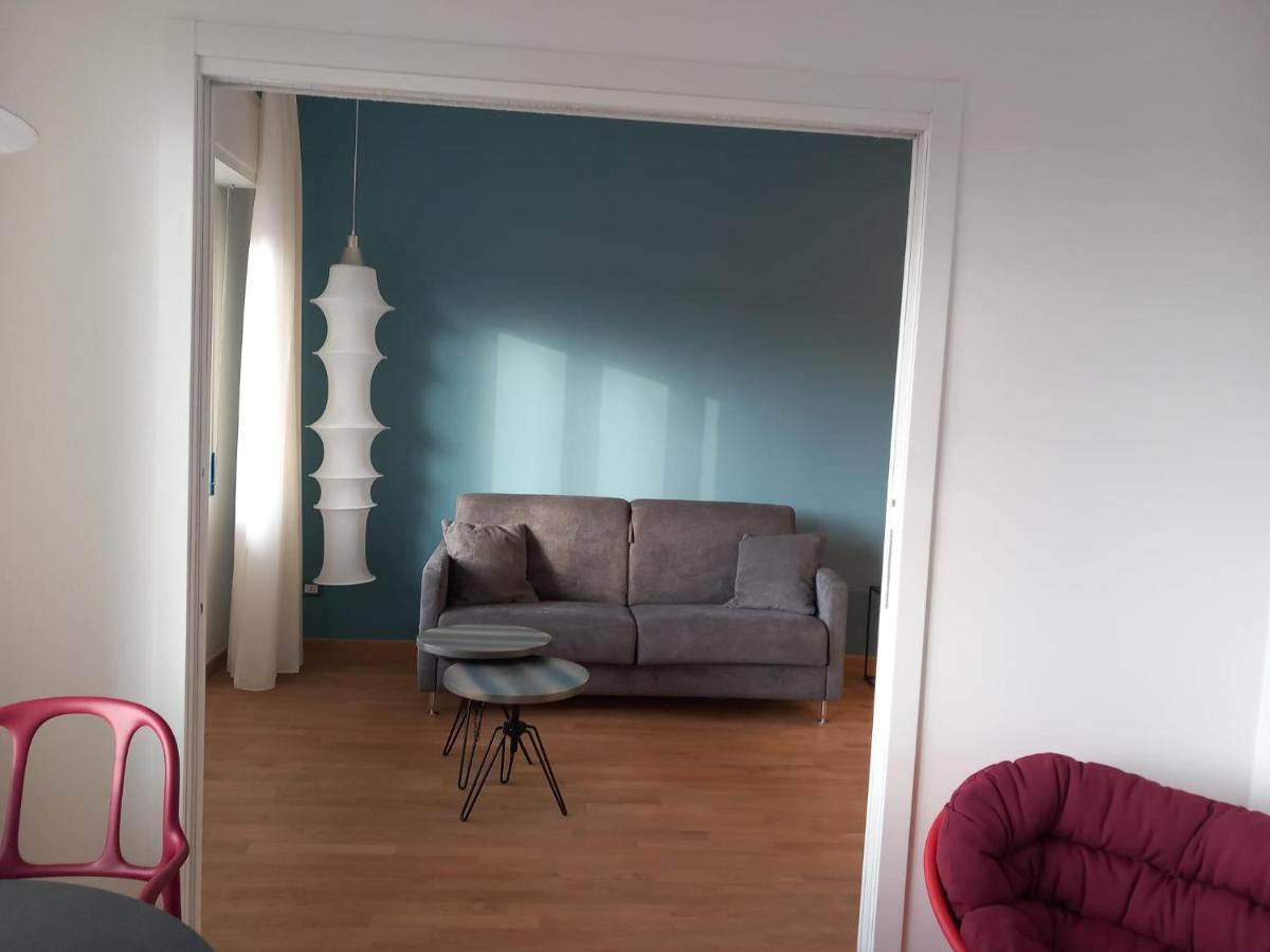 Apartment Sweetly In