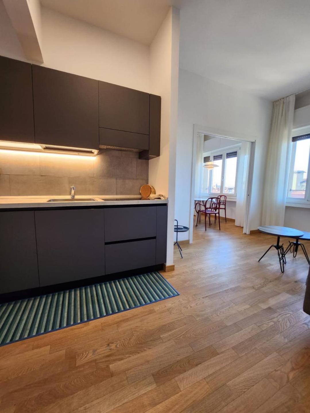Apartment Sweetly In *