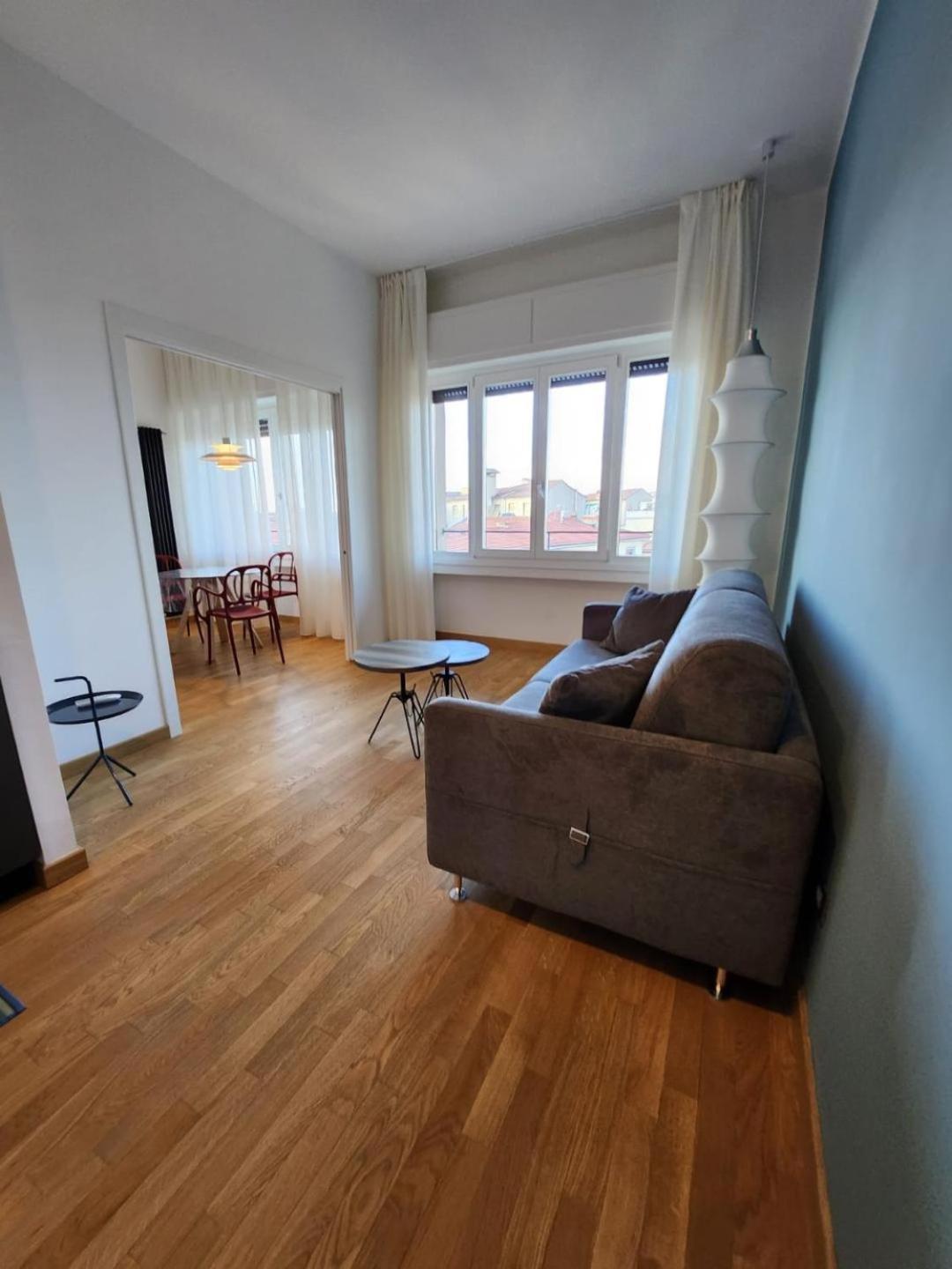 Sweetly In Apartment Florence
